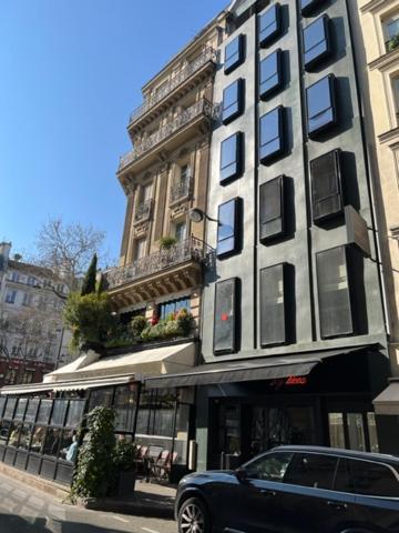 Best Place In Saint Germain Des Pres Paris Exterior photo